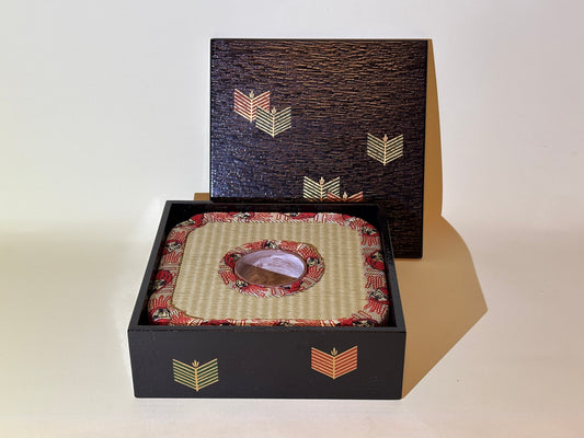 畳に花を活ける No.001|一点もの・専用花器付き