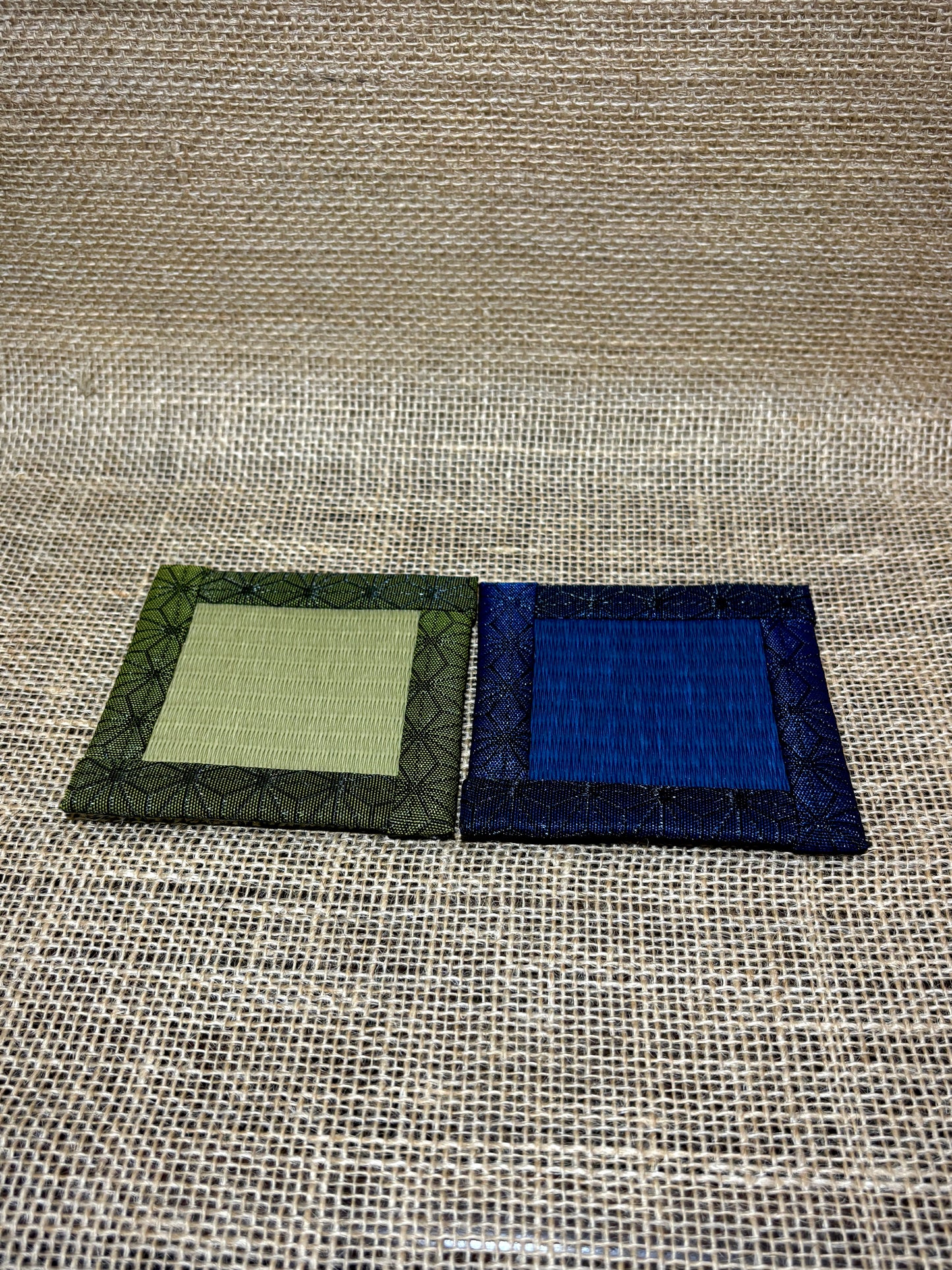 【国産和紙畳】お酒とお茶を嗜む 畳のボトル台&コースター2枚セット(緑/青)|滑り止め・麻布仕様