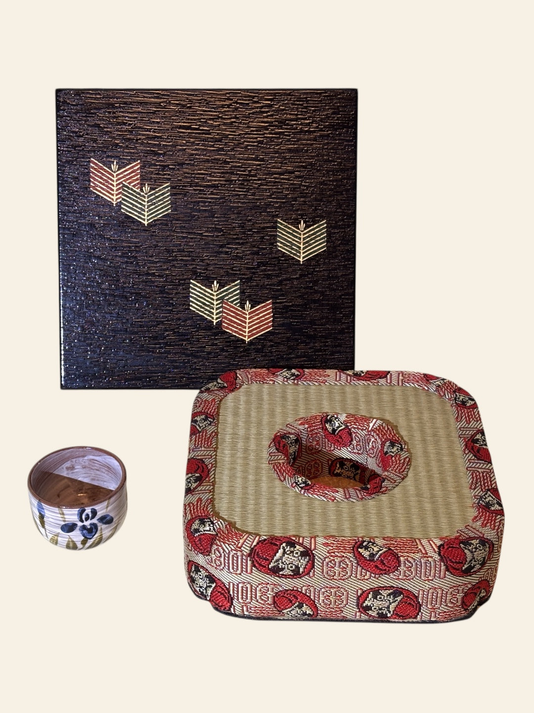 畳に花を活ける No.001｜一点もの・専用花器付き